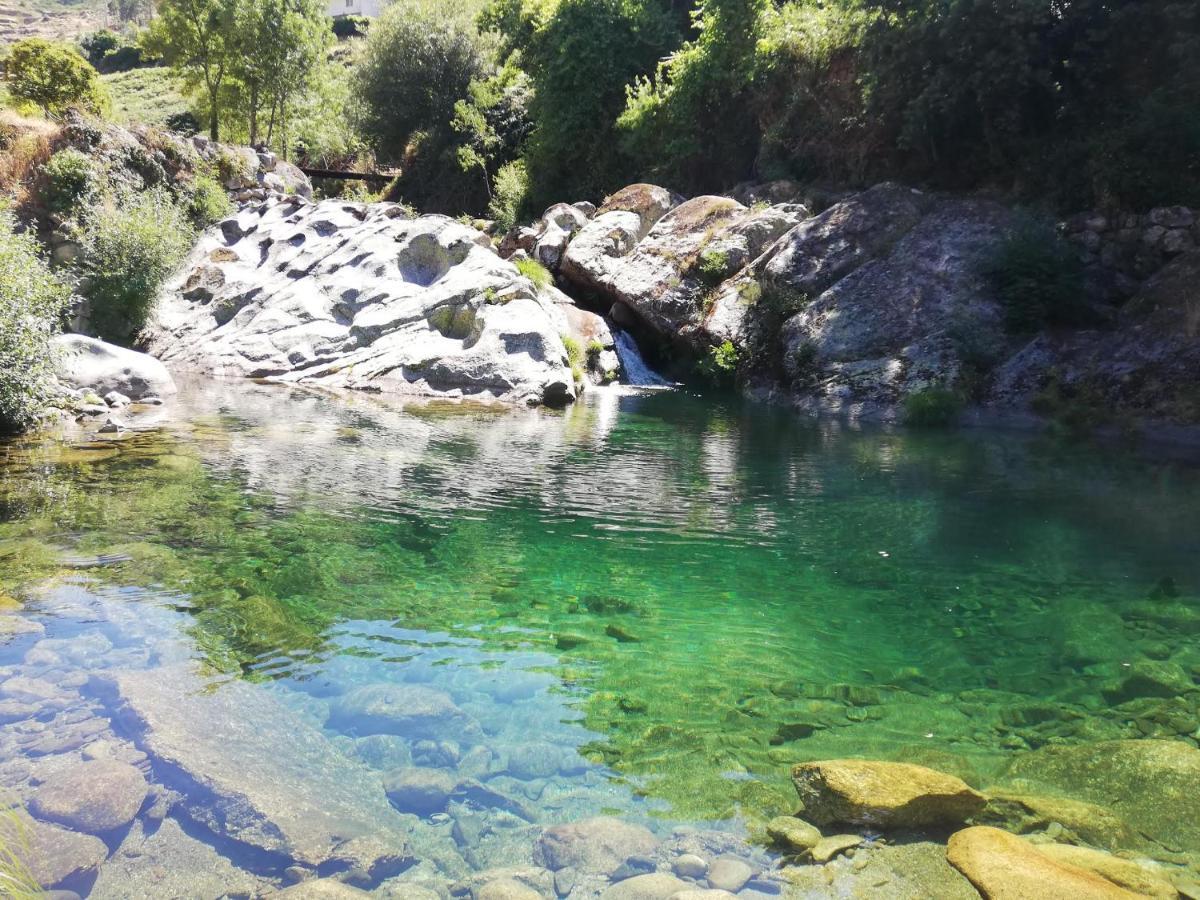 Cortes do Meio Casa Do Fundo Do Povo - Serra Da Estrelaヴィラ エクステリア 写真